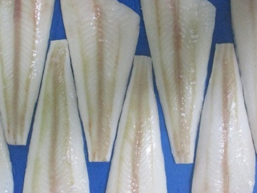 ATLANTIC COD FILLETS, V-CUT