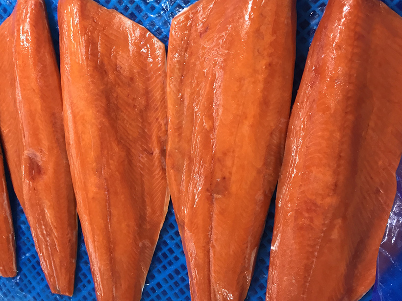 FROZNE SOCKEYE SALMON FILLET ,SKIN ON